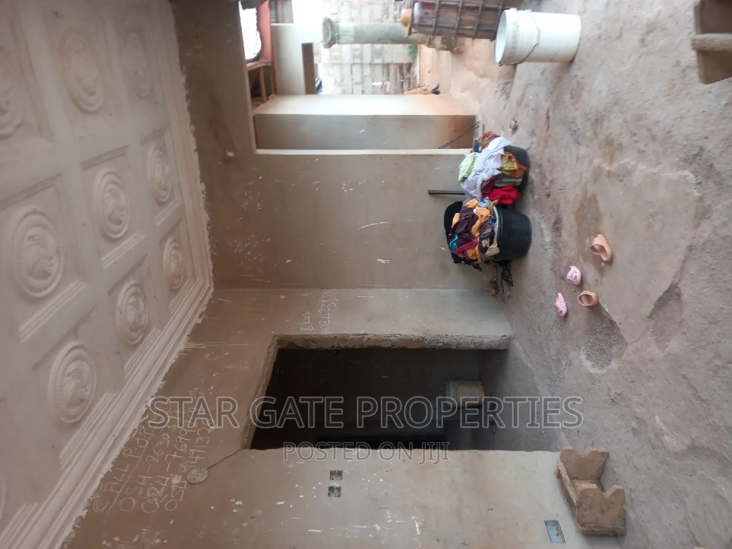 9bdrm House in Star Gate Properties, Kumasi Metropolitan for sale