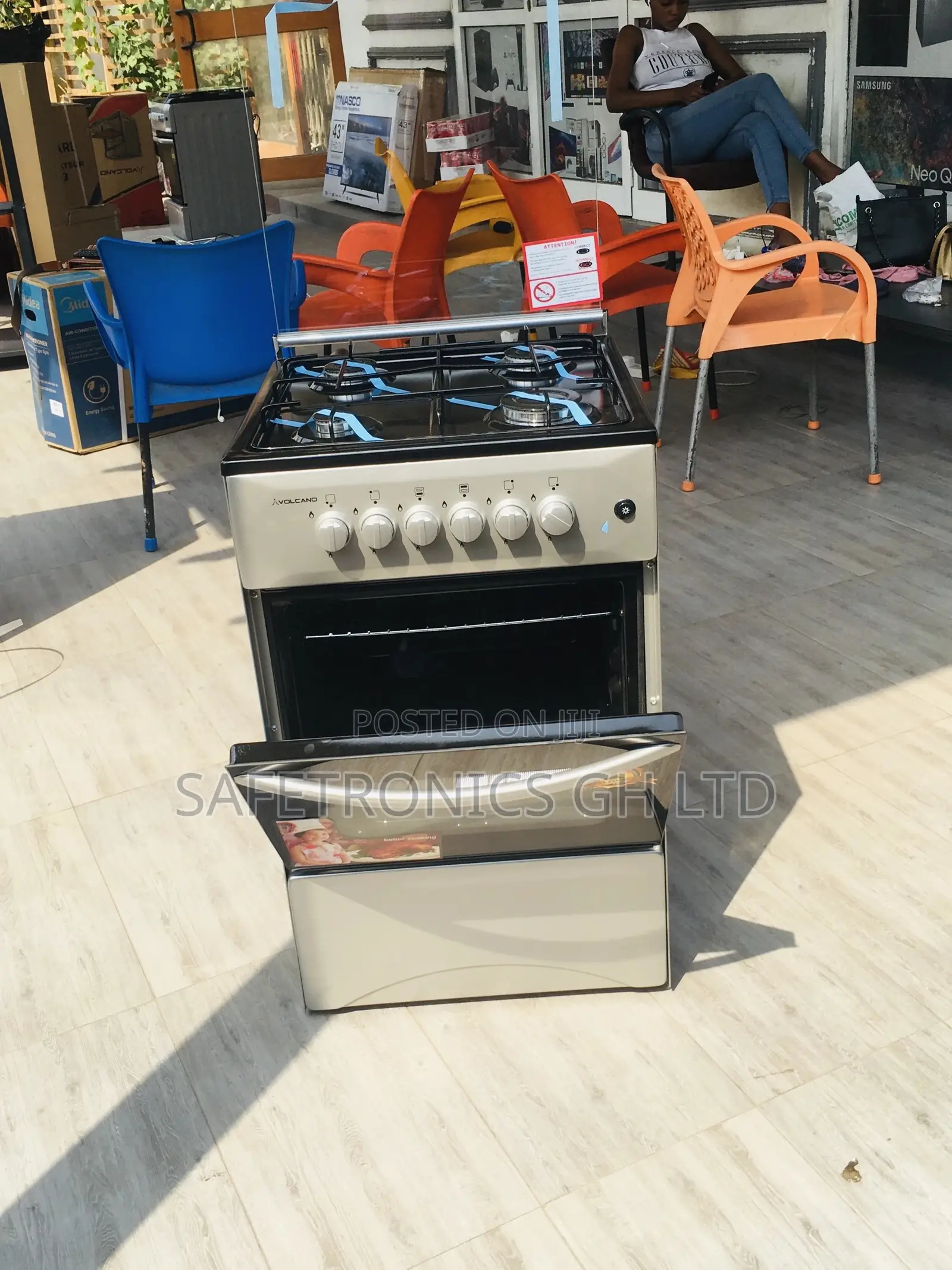 Volcano Glass Lid Oven With Grill 4 Gas Cooker Gray 50x50