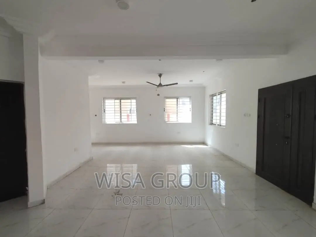3bdrm Duplex in Wisa Groups, Accra Metropolitan for sale