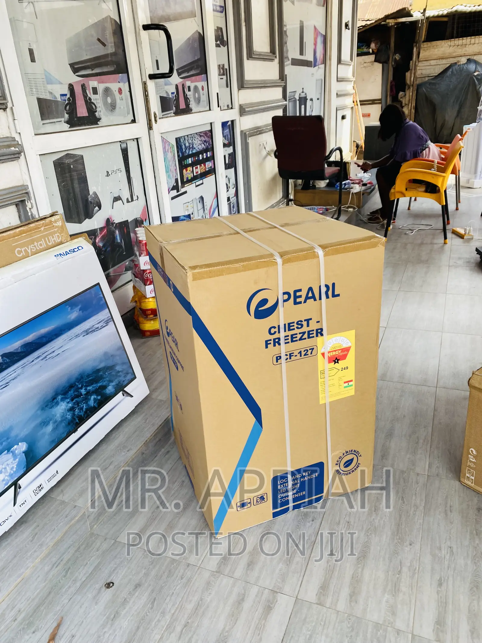 High Quality Pearl PCF-127Single Door Freezer + Glass Slide