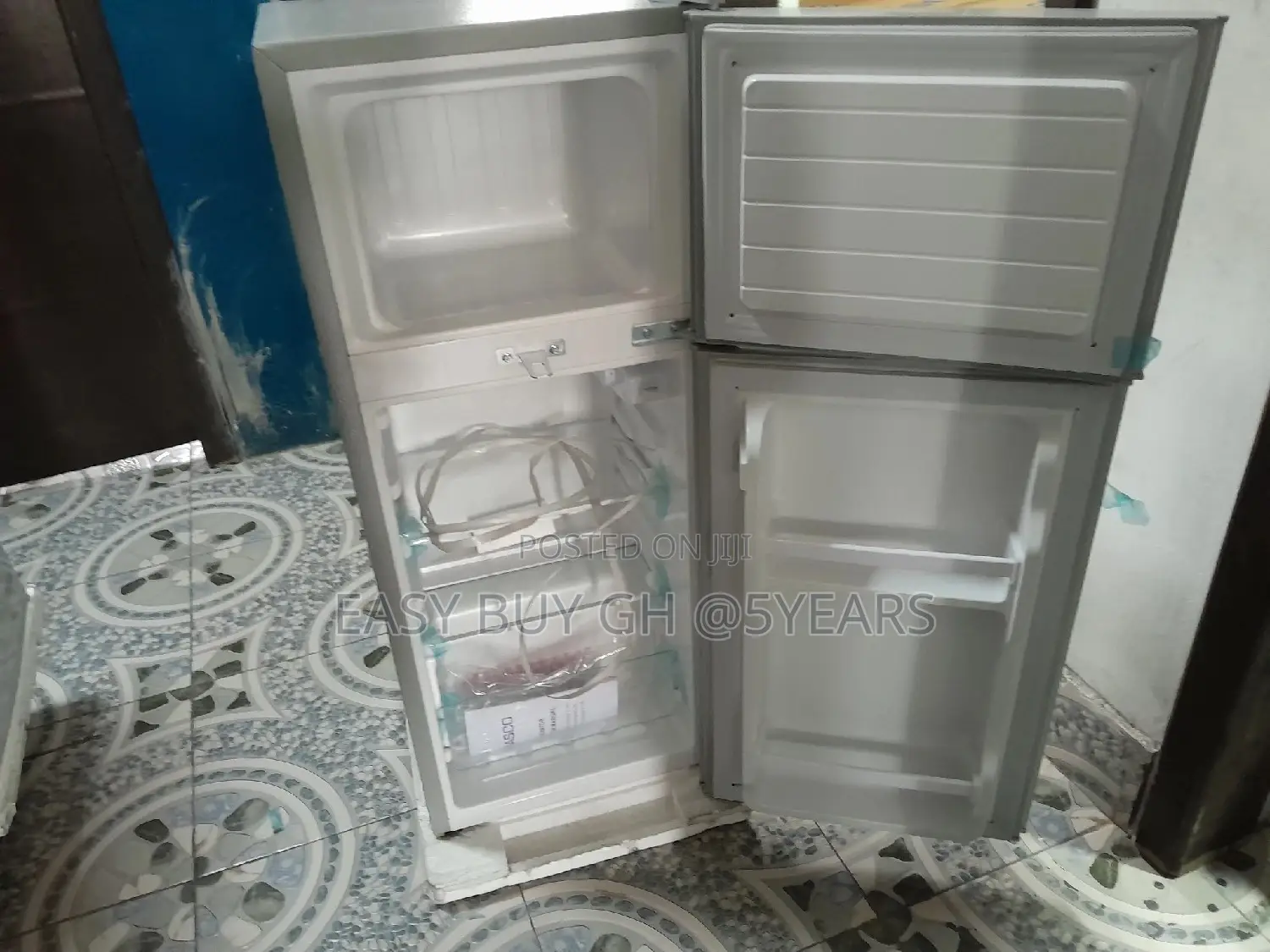 Fast Cooling Refrigerator Nasco