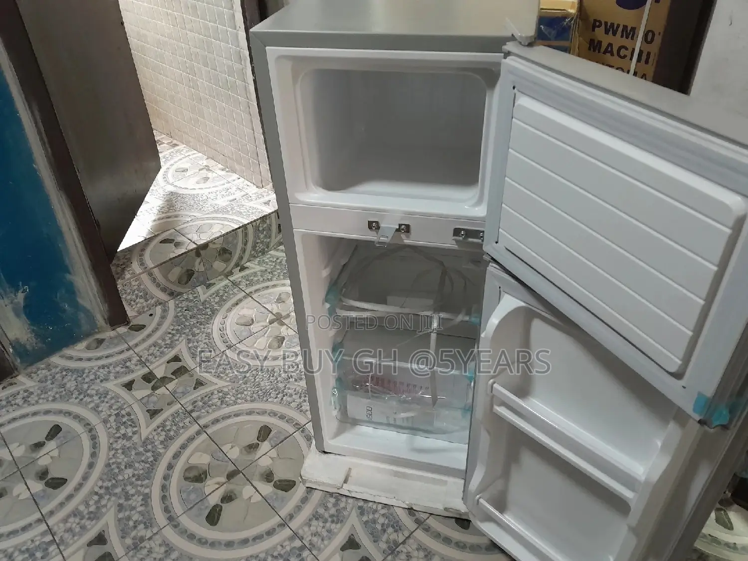 130 Nasco Refrigerator