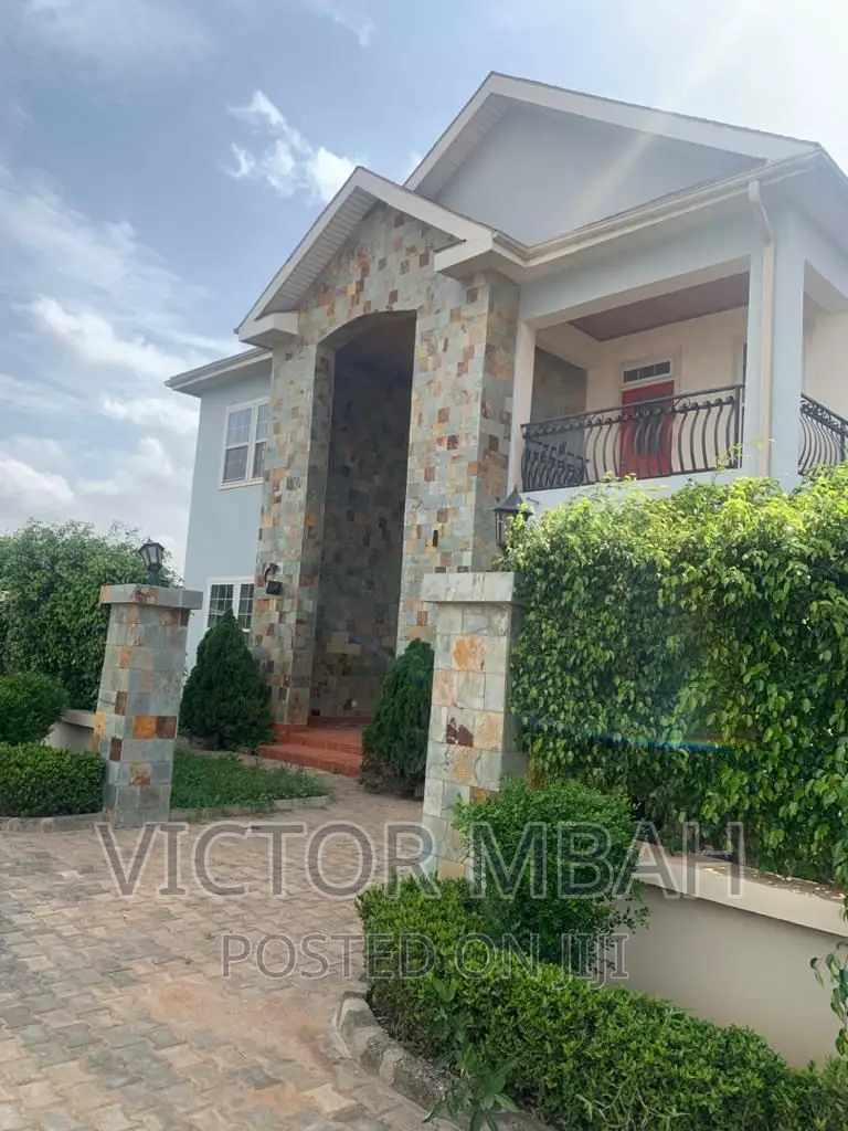 5bdrm Duplex in Community 25 Tema for sale