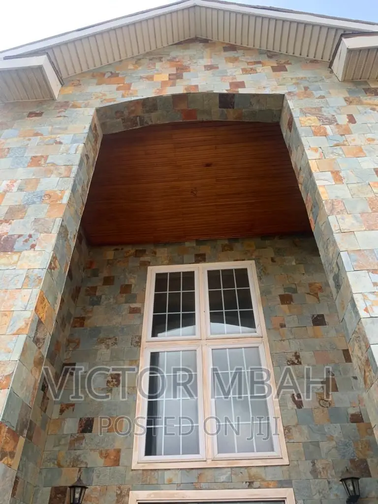 5bdrm Duplex in Community 25 Tema for sale