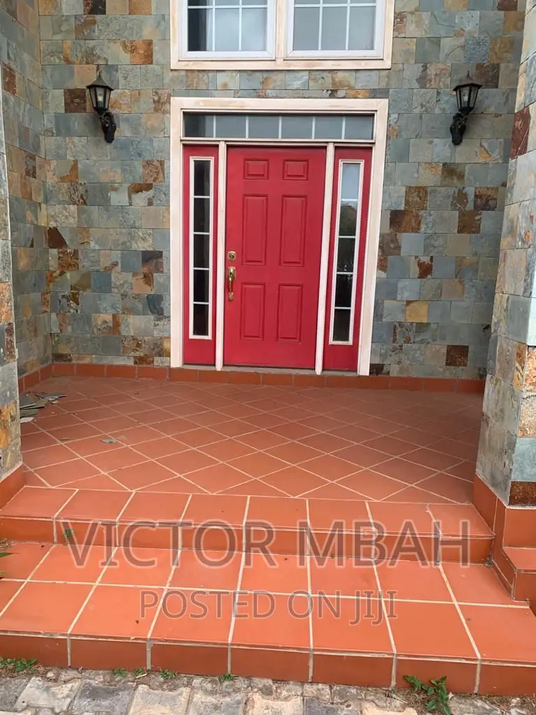 5bdrm Duplex in Community 25 Tema for sale
