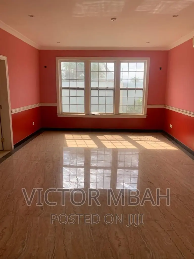 5bdrm Duplex in Community 25 Tema for sale