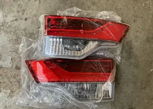 Photo - Toyota Highlander Boot Light 17-19