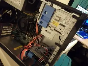 Desktop Computer Dell 6GB Intel Core I5 HDD 500GB