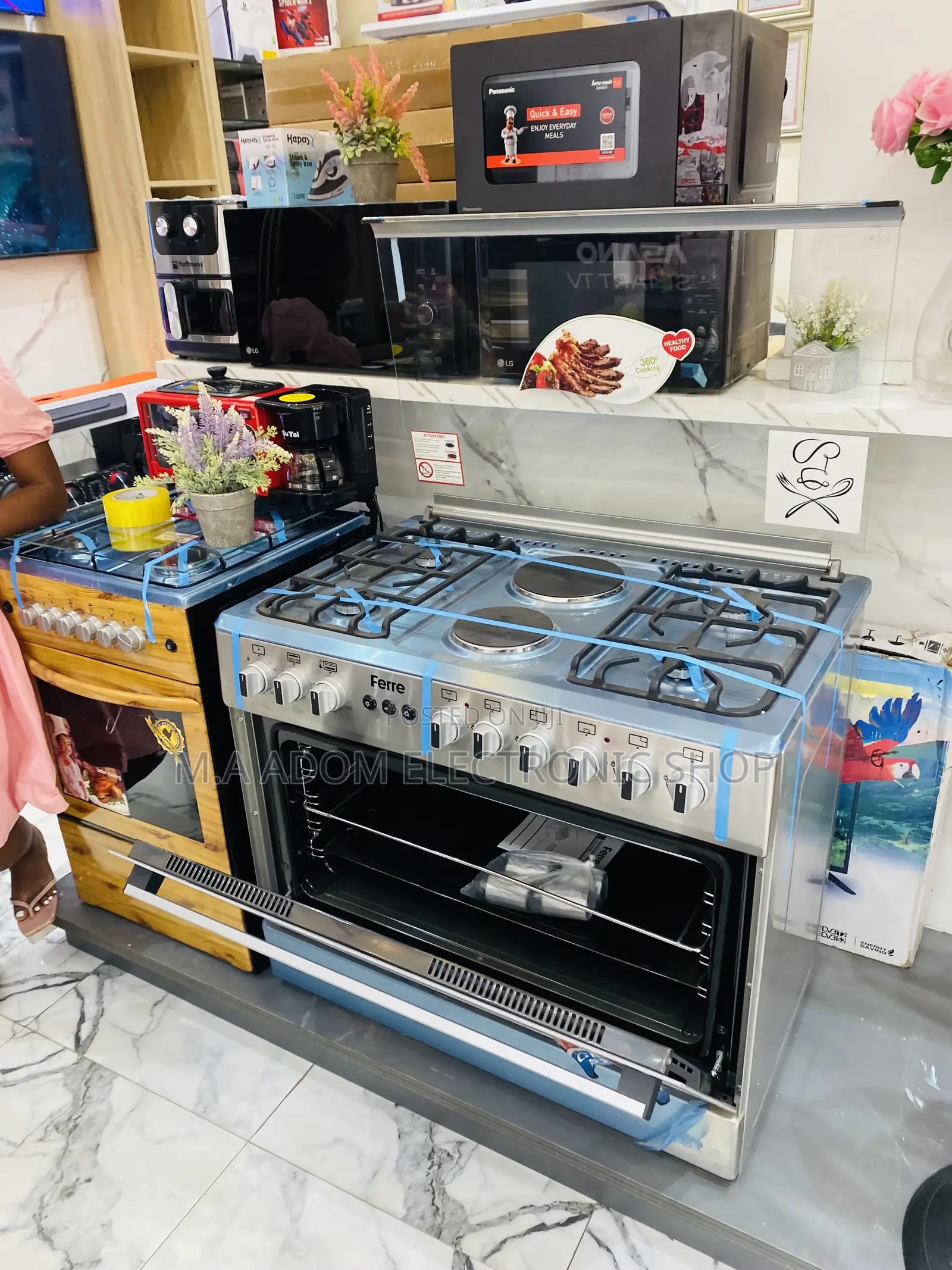 Well Design Ferre 60x60 4 Gas + 2 Electric Burner.
