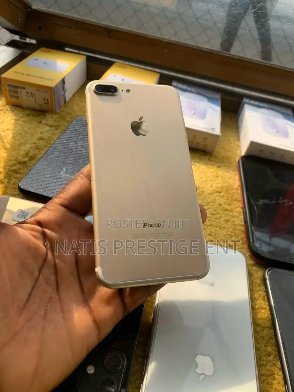 Apple iPhone 7 Plus 128 GB Gold