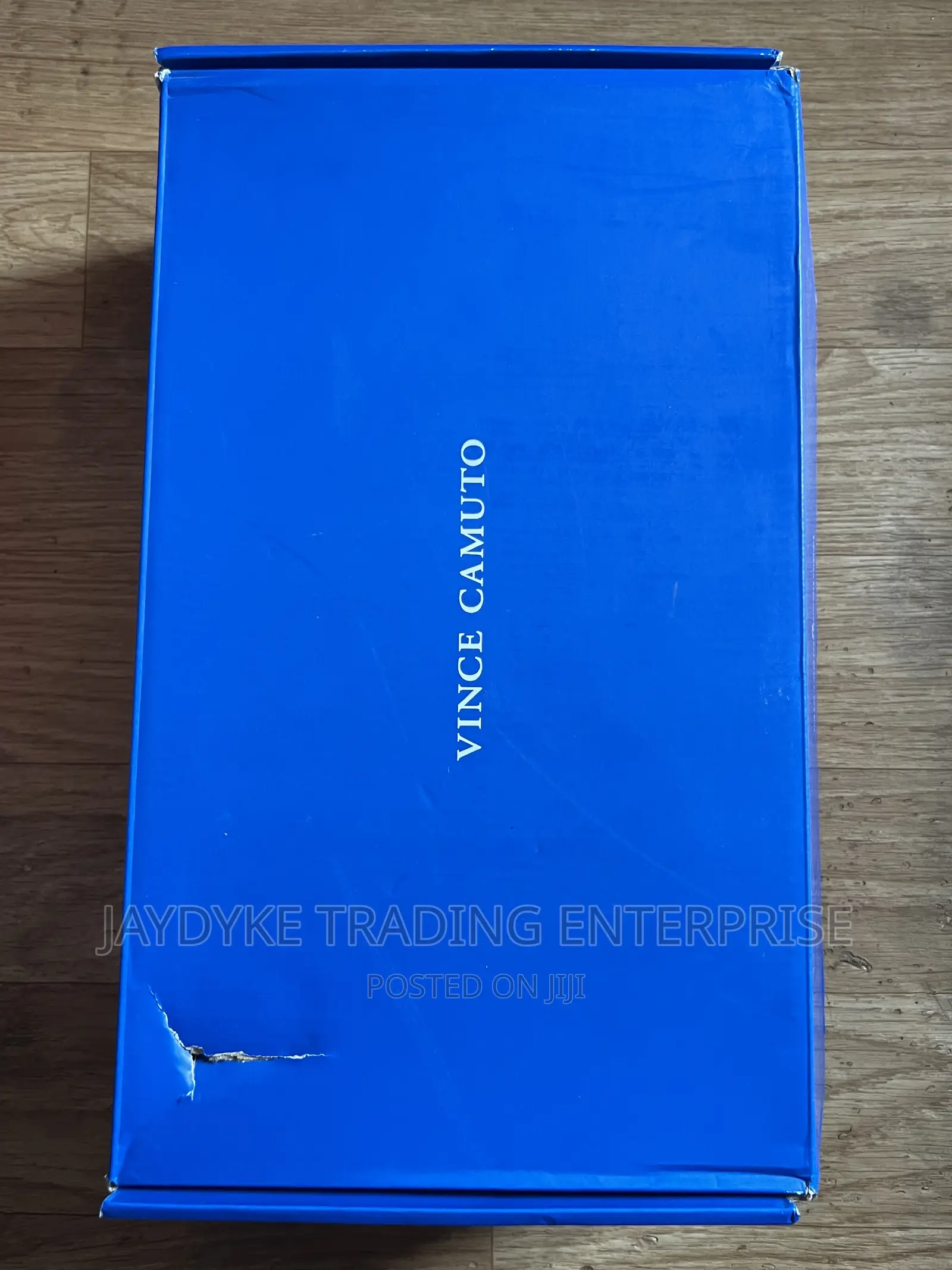Vince Camuto