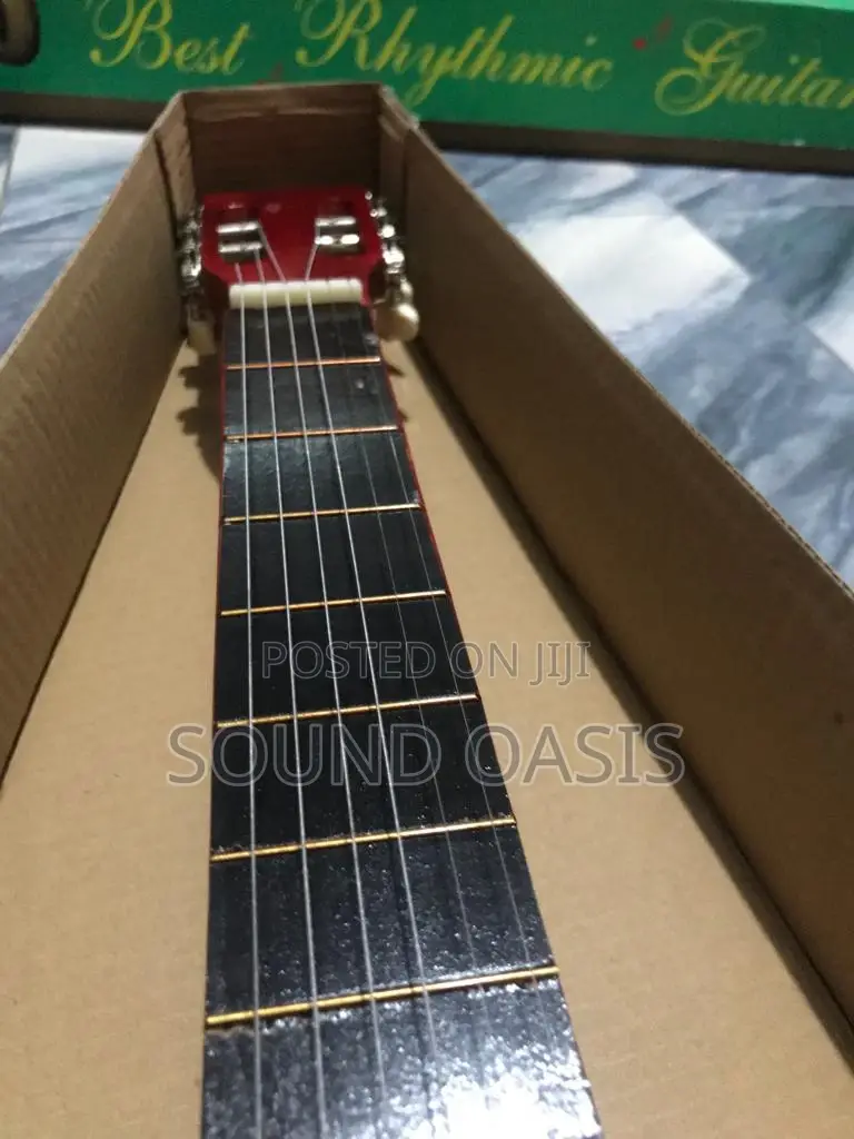 Learners 3⁄4 Size Acoustic Guitar