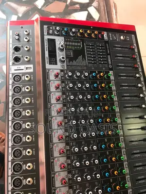 Yamaha PMX1608D Analog Mixer With in-Built Amplifier