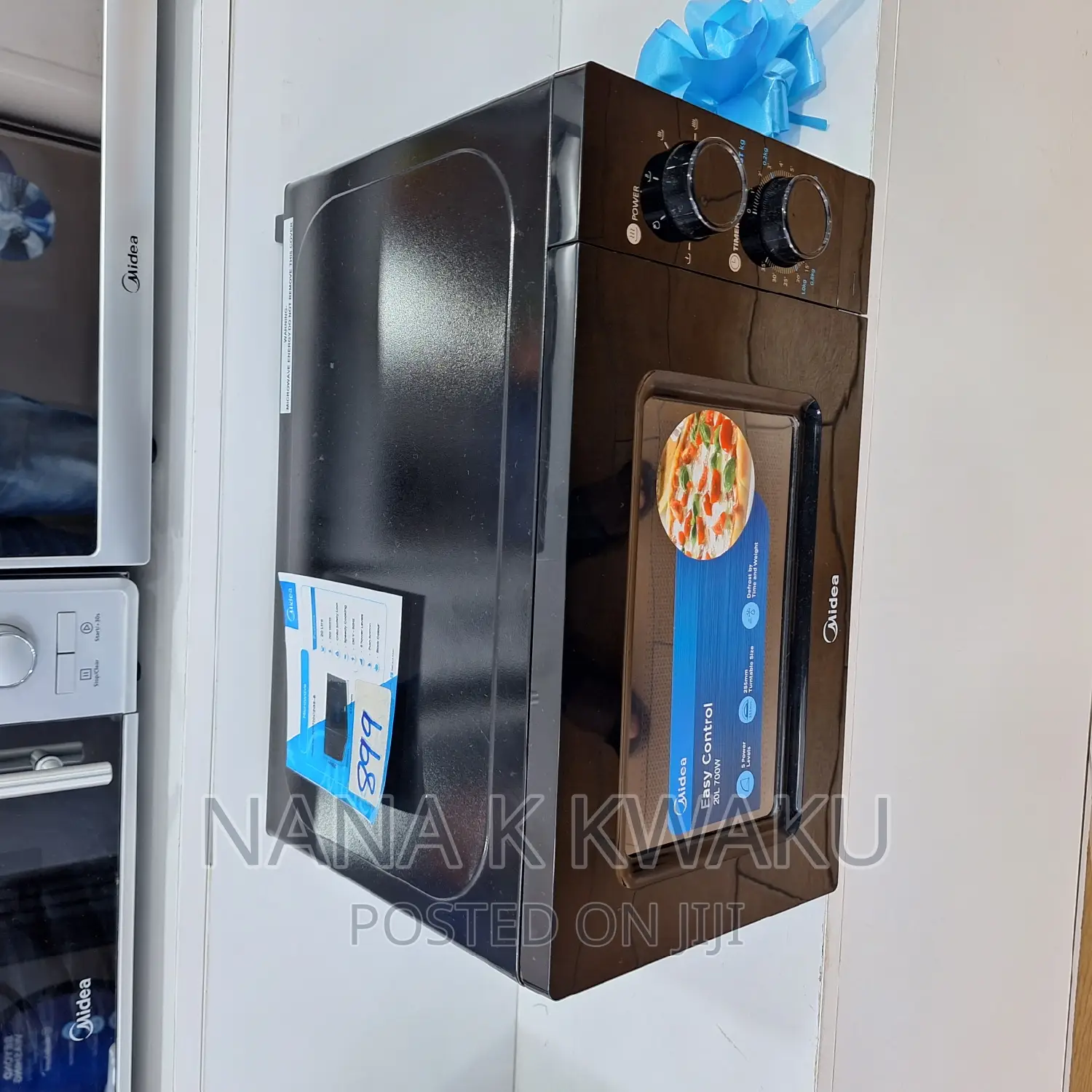 Black _midea 20litres Microwave