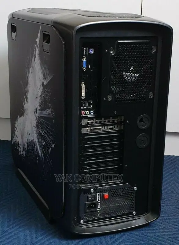 Desktop Computer 8GB Intel Core I7 HDD 1T
