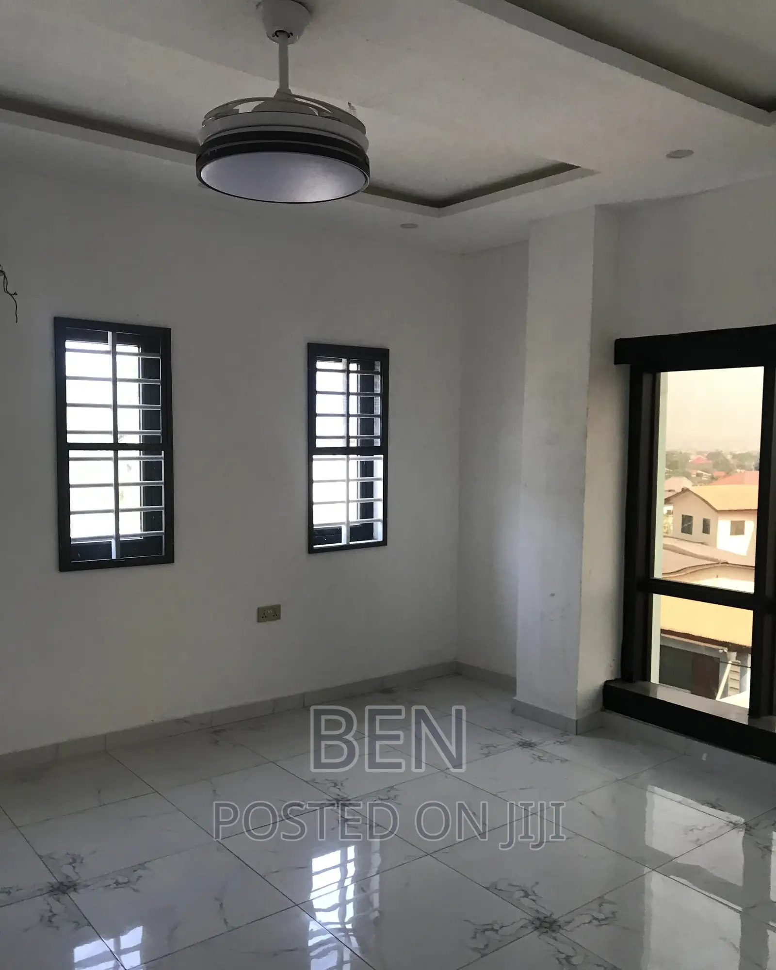 4bdrm House in Kwabenya, Dome for sale