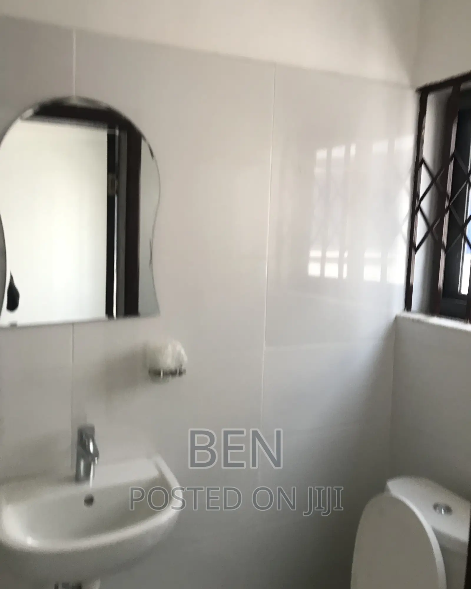 4bdrm House in Ashongman Estate for sale