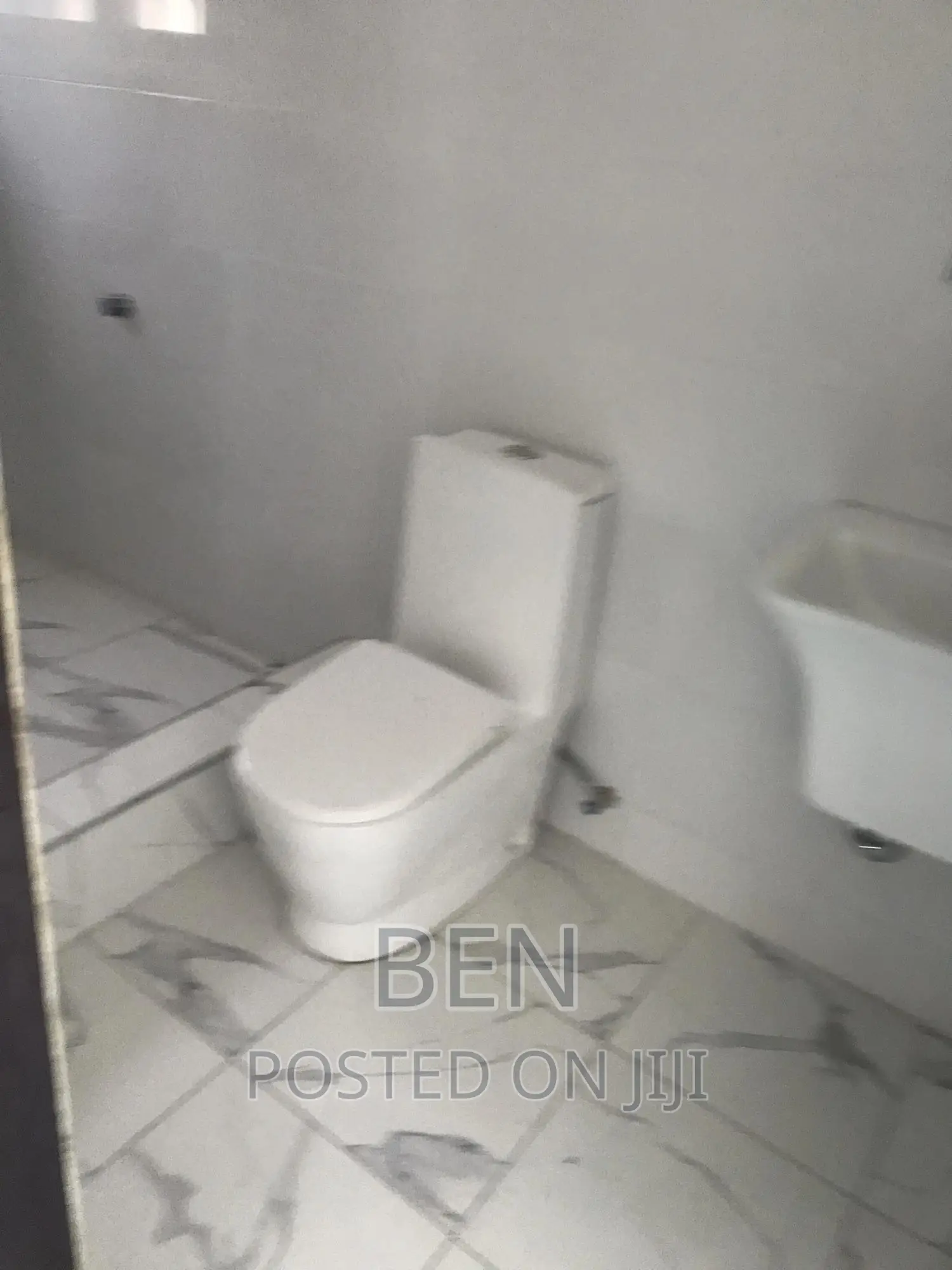 4bdrm House in Kwabenya, Dome for sale