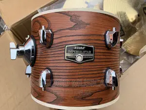 TAMA IMPERIALSTARSTAR Drum Set