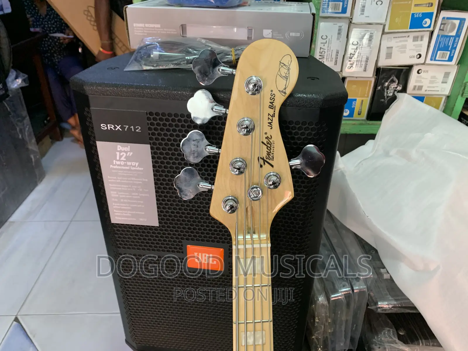 Fender JAZZ BASS Active Guitar