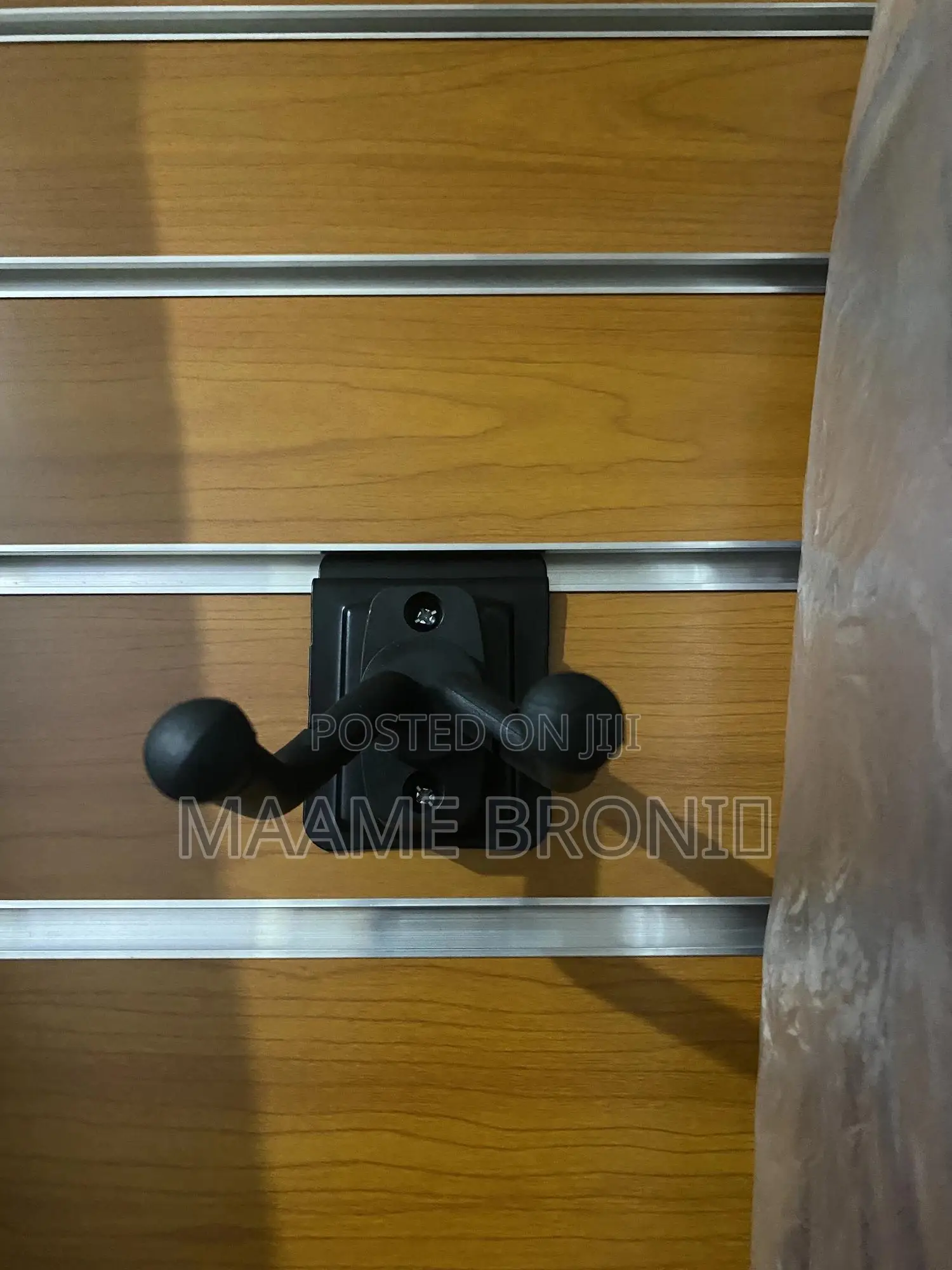 Guitar Wall Mount