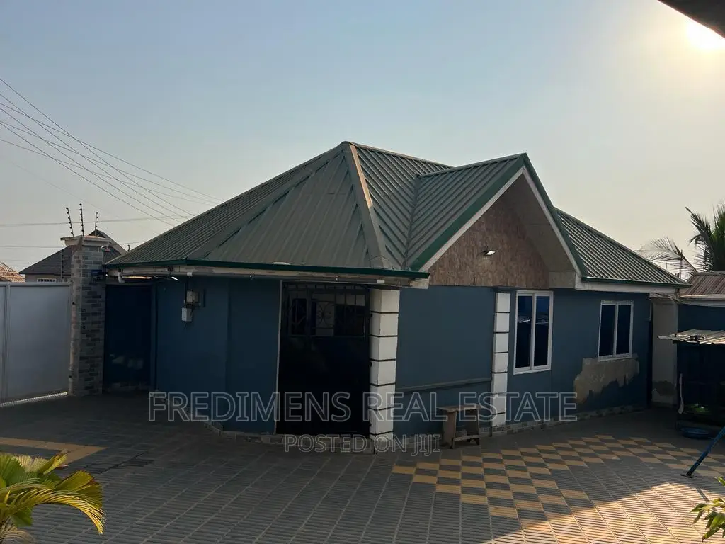 Furnished 5bdrm House in Fredimens Real, Kumasi Metropolitan for sale