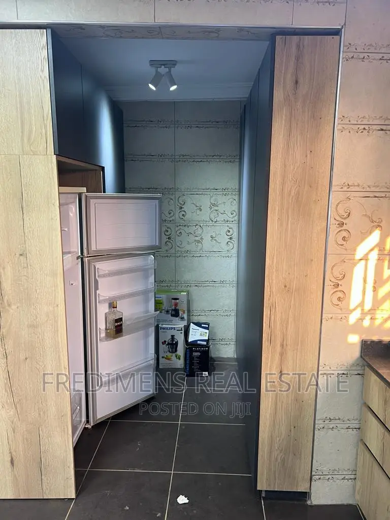 Furnished 5bdrm House in Fredimens Real, Kumasi Metropolitan for sale