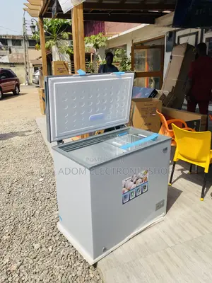 Shop Original Pearl PCF-240 Single Door Chest Freezer.