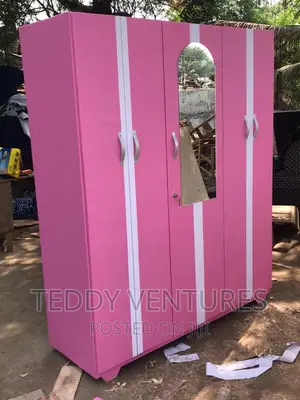 Quality 3in1 Wardrobe ( Payment After Delivery)