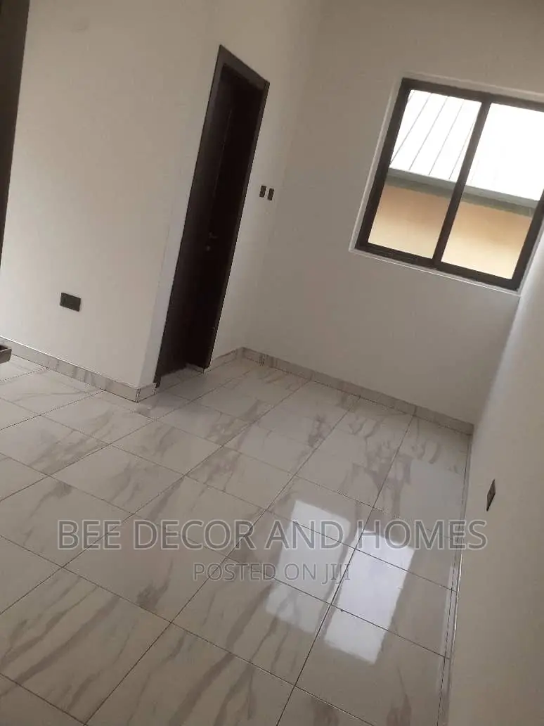 4bdrm Mansion in Bee Decor & Home’S, North Legon for rent