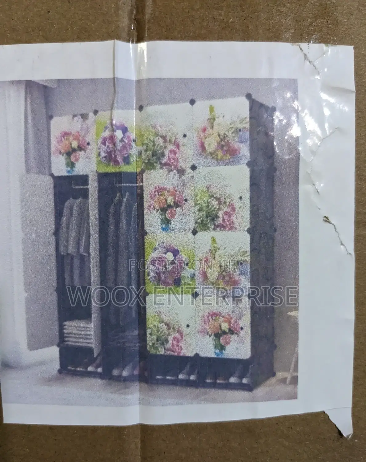 Plastic Wardrobe/Shoe Rack (16 Cubes)