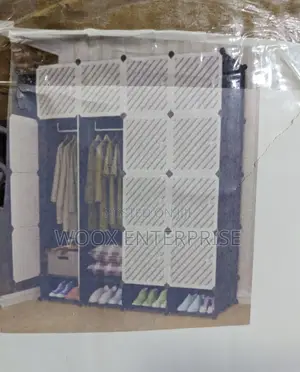Plastic Wardrobe/Shoe Rack (16 Cubes)