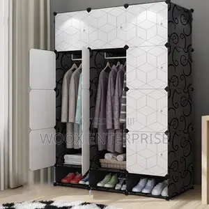 Classic Plastic Wardrobe/Shoe Rack (12 Cubes)