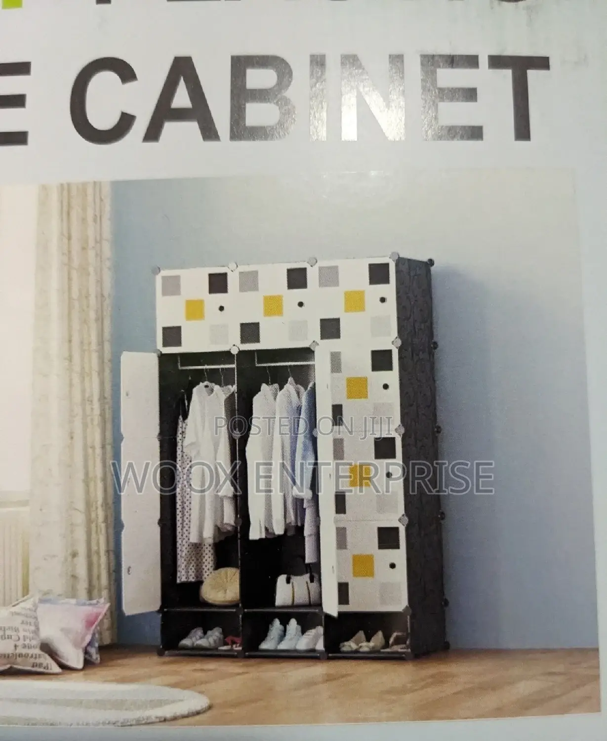 Classic Plastic Wardrobe/Shoe Rack (12 Cubes)