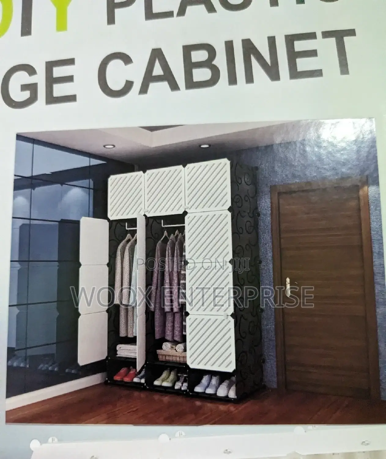 Classic Plastic Wardrobe/Shoe Rack (12 Cubes)