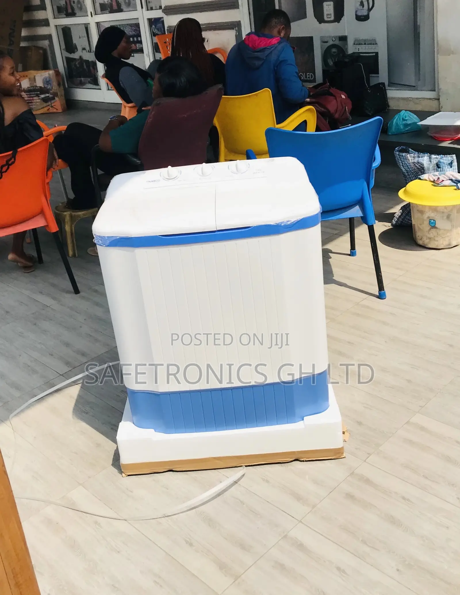 Blue/White Washingmachine Topload Semiautomatic 7kg Nasco