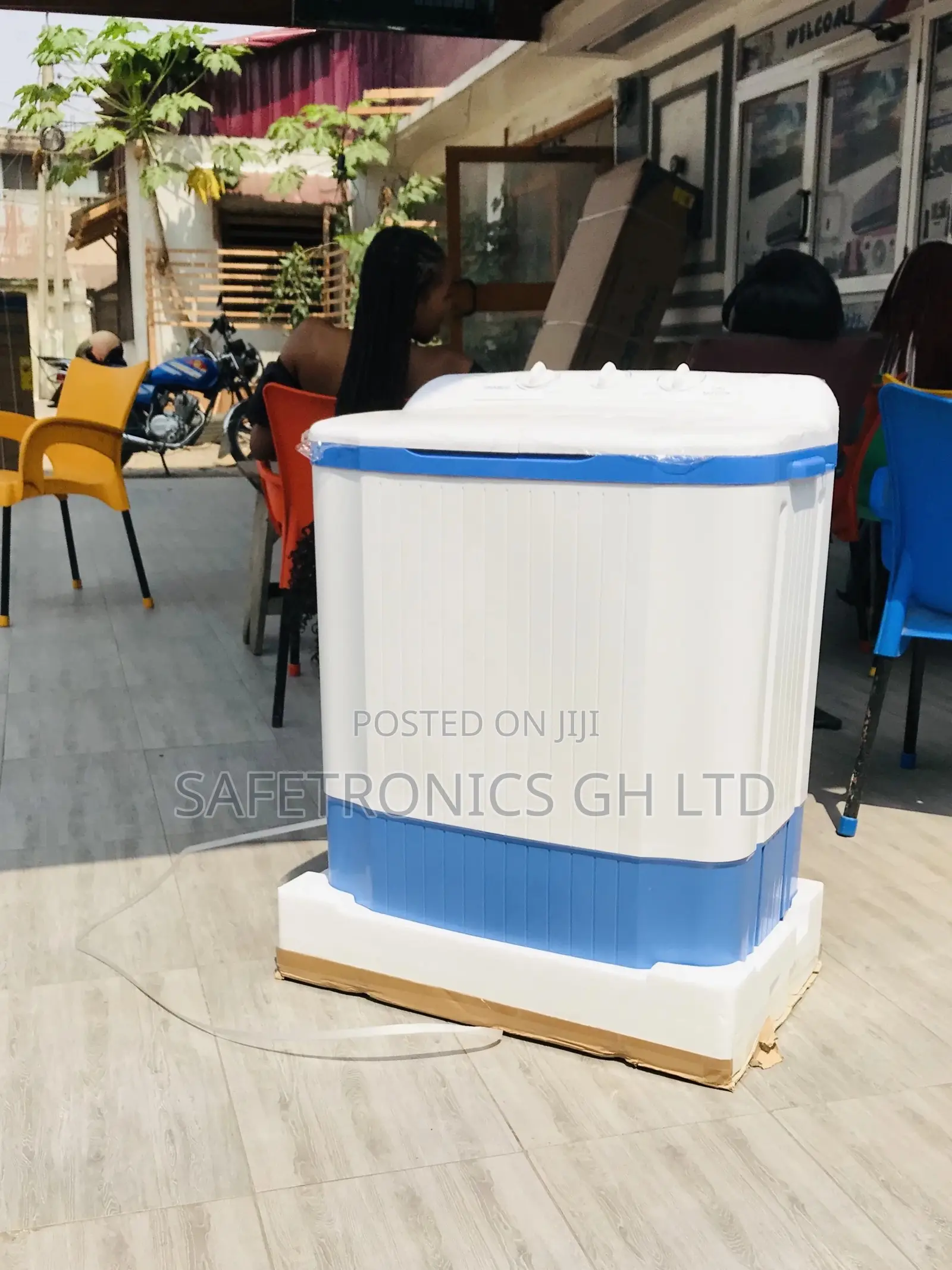 7kg White/Blue Washingmachine Topload Semiautomatic Nasco