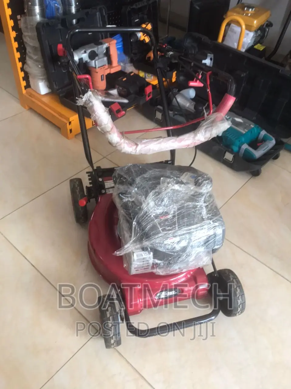 Briggs and Stratton 2.47KW Lawn Mower