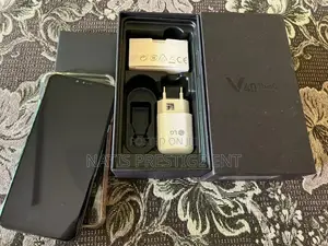 New LG V40 ThinQ 128 GB Black