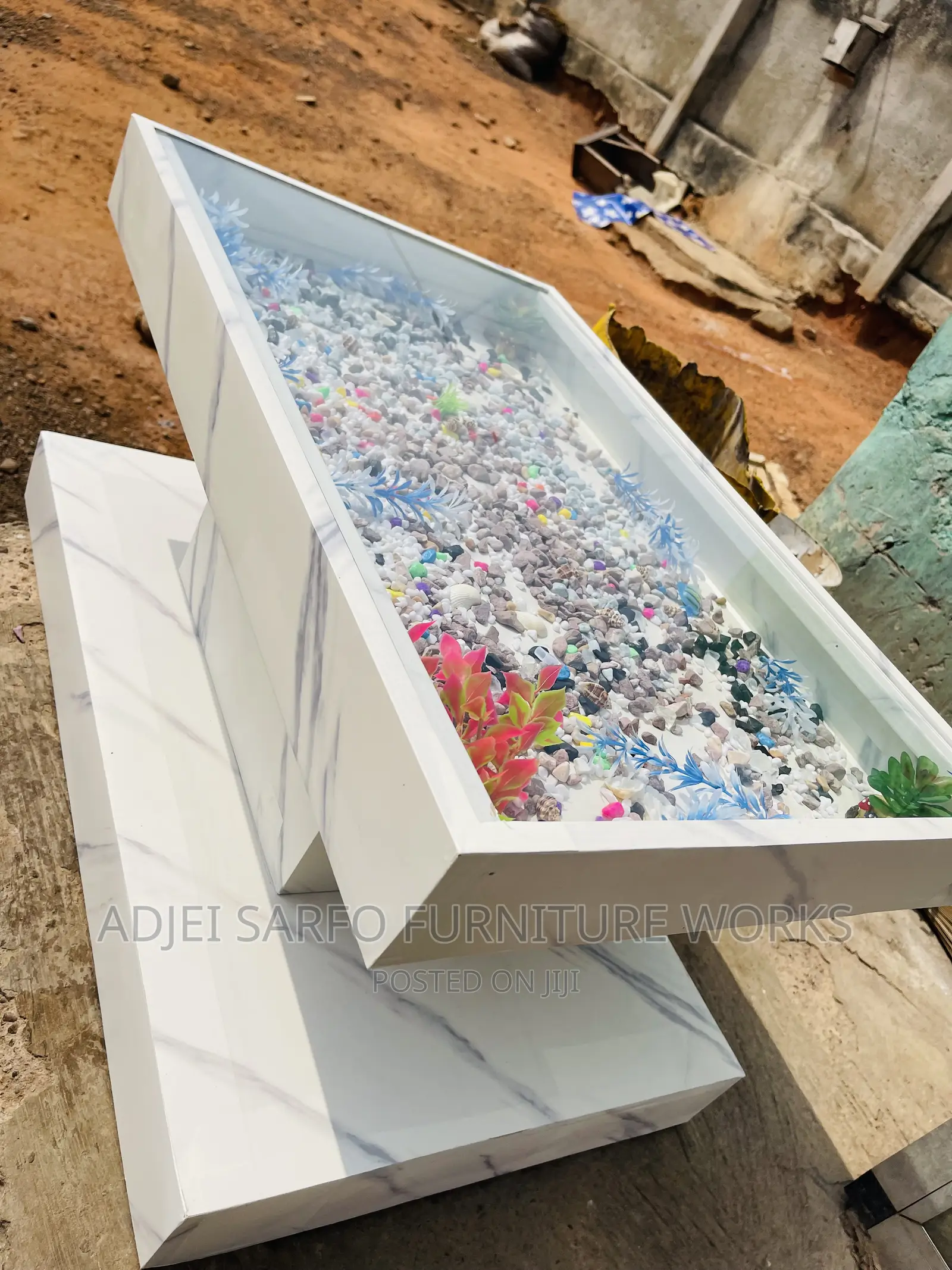 Original Centre Table Inside With Gravels
