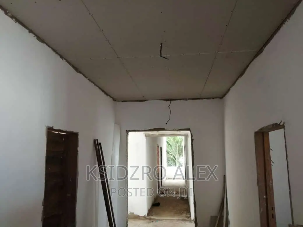 Your Professionnel Carpenter at Your Door Step