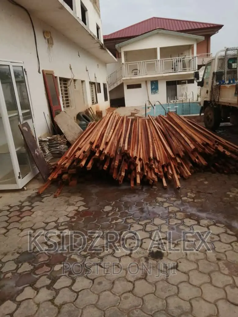 Your Professionnel Carpenter at Your Door Step