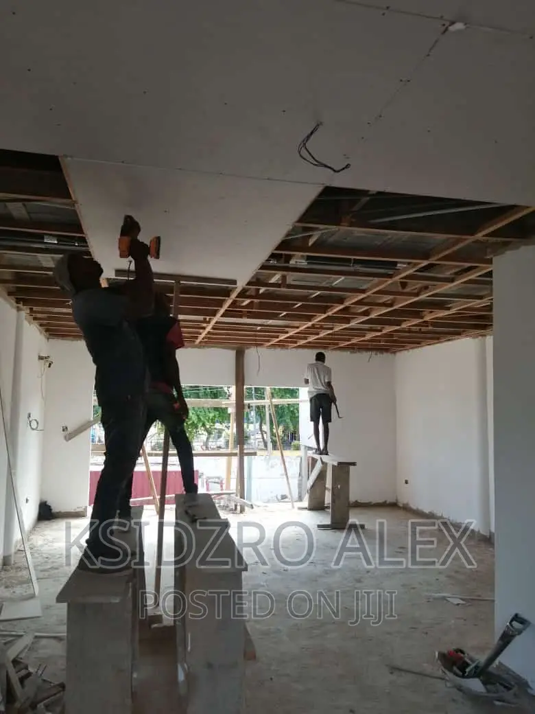 Your Professionnel Carpenter at Your Door Step