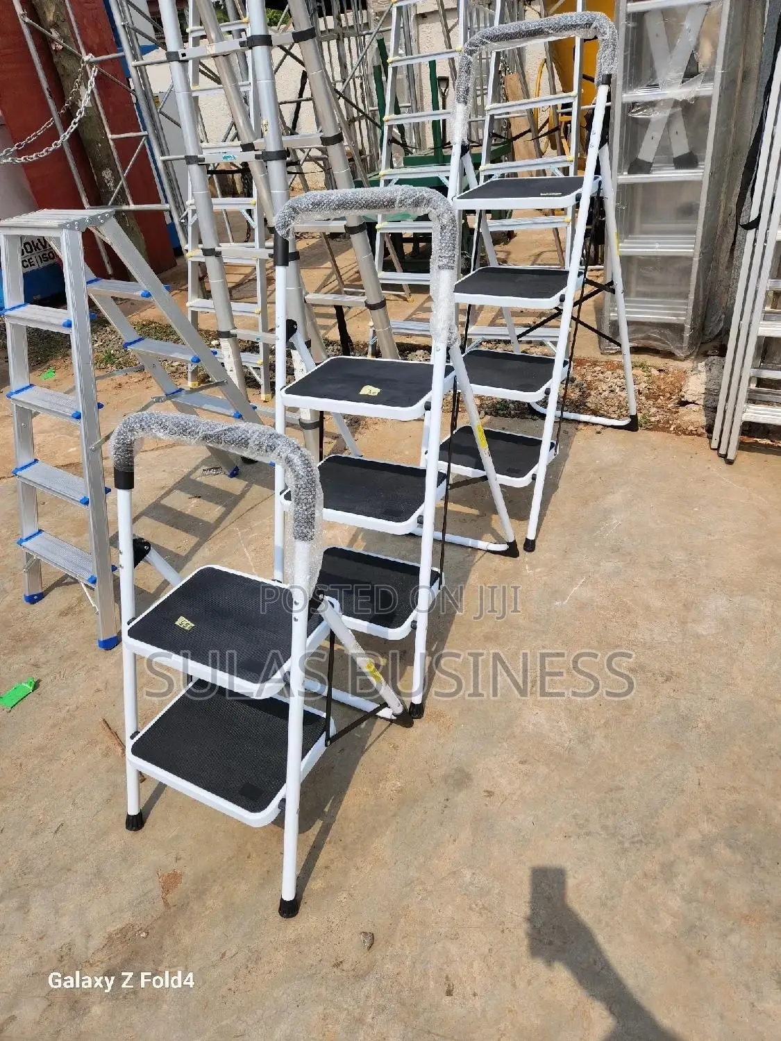 4 Step Ladder