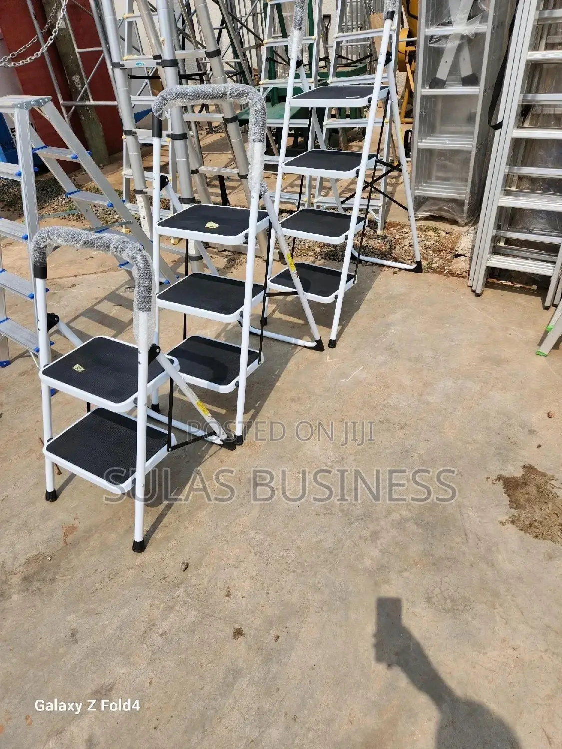 4 Step Ladder