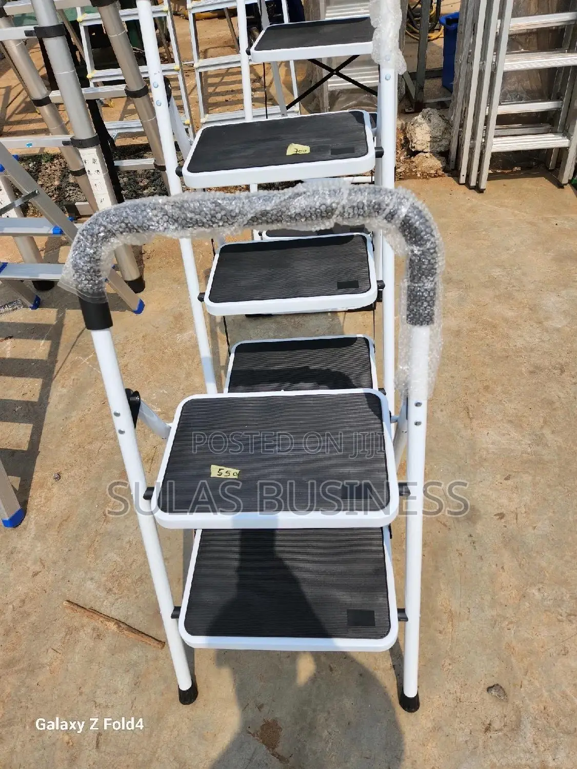 4 Step Ladder