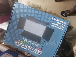 Pro LED 800 Camera Stage Light
