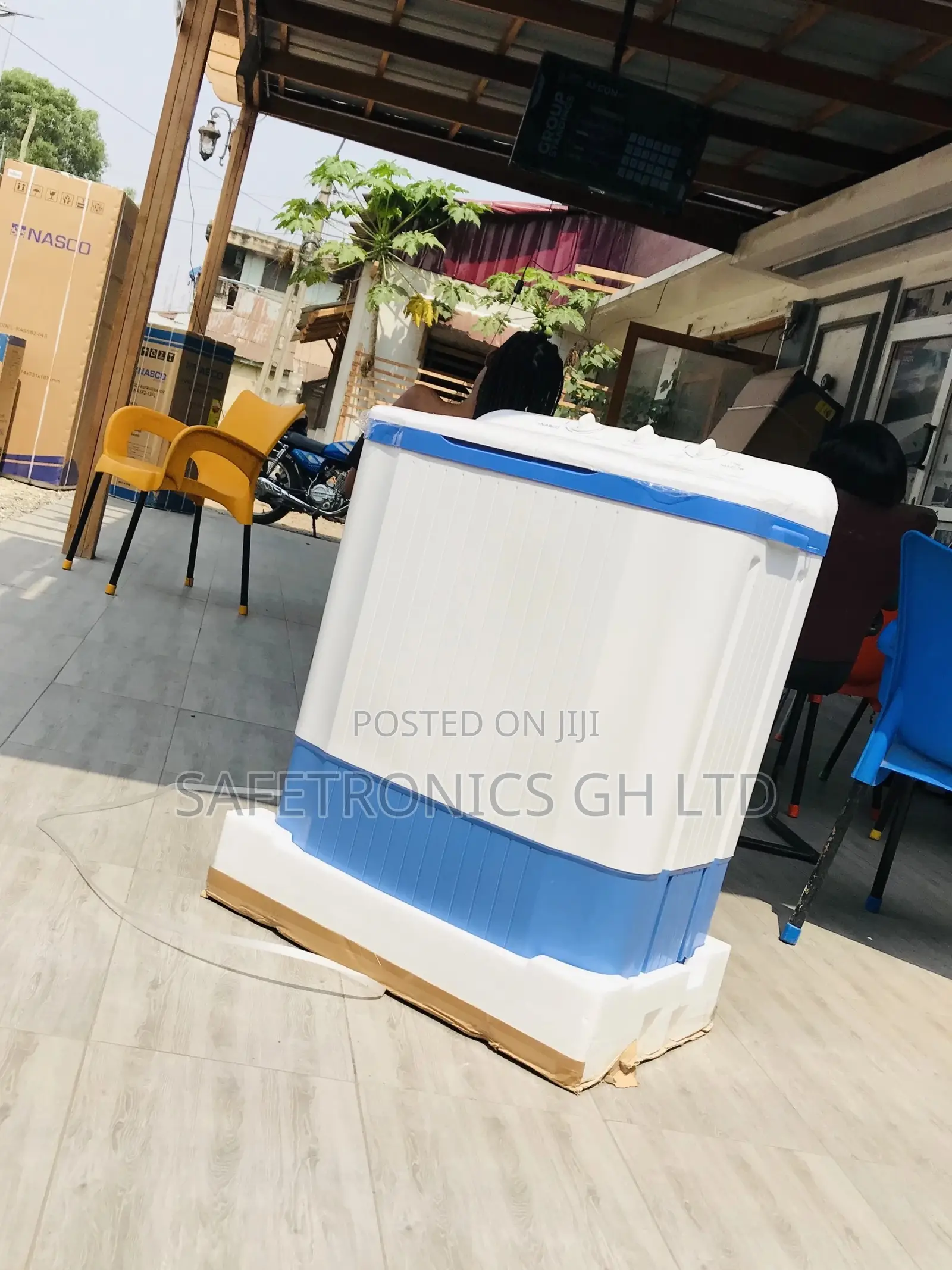 Topload Washingmachine 7kg Semiautomatic Nasco White/Blue