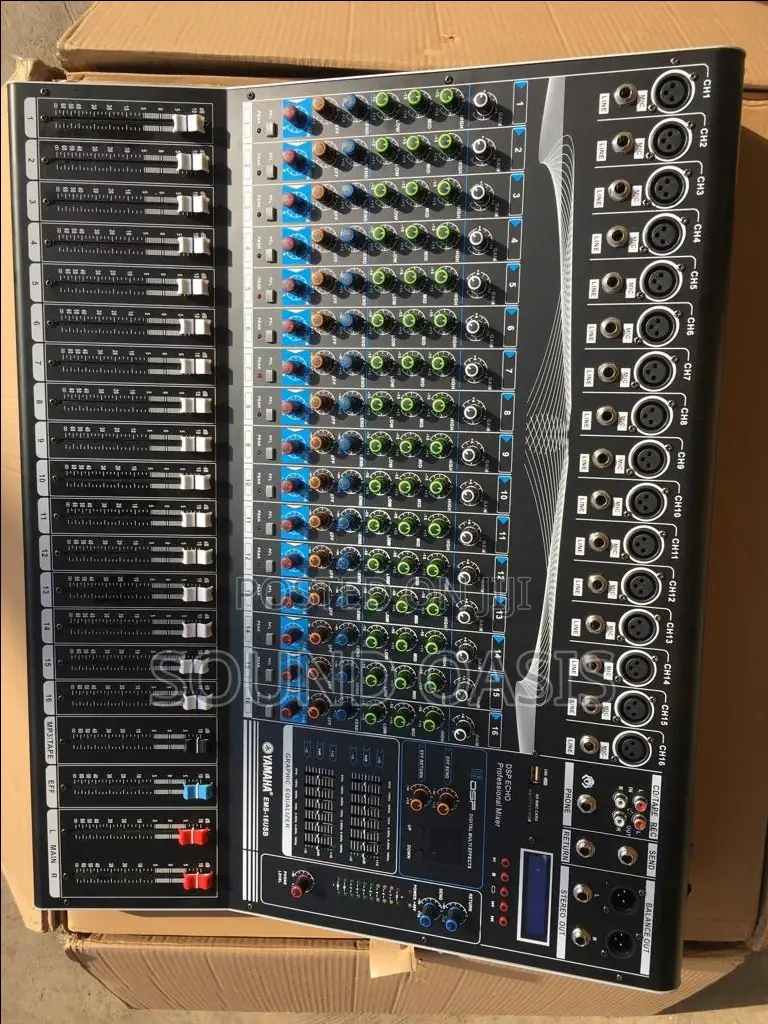 Yamaha EMS-16USB 16-Channel Analog Mixing Console