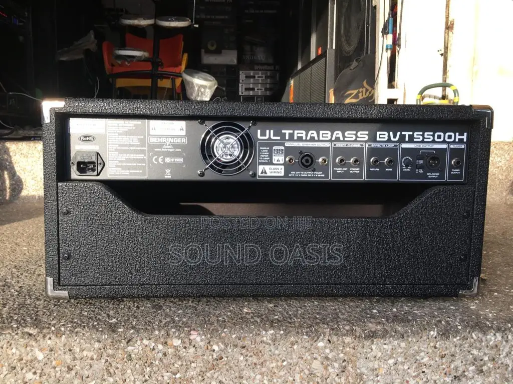 Behringer Ultrabass BVT5500H 550W Bass Amp Head